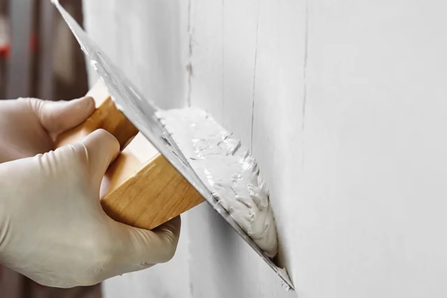 Pose de plaques de plâtre et habillage pour votre intérieur | MRHE Services